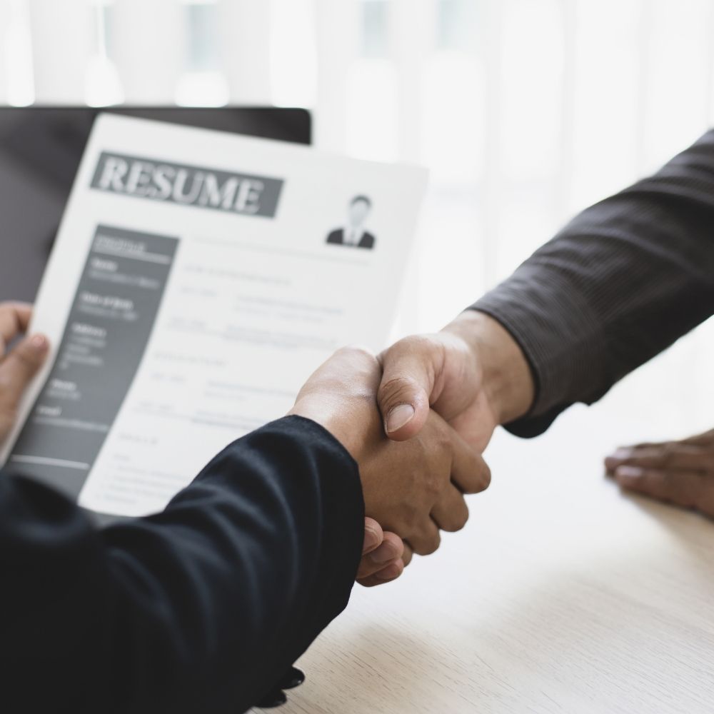 Resume Document - 10 Essential Resume Sections in 2026
